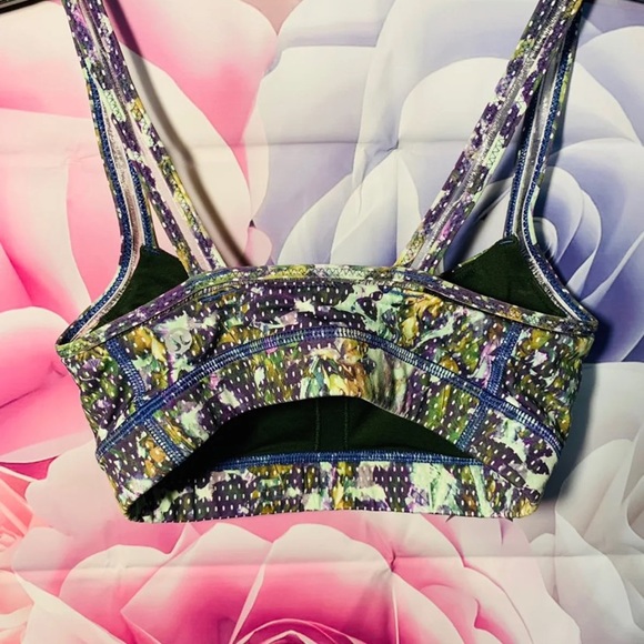 Lululemon bundle !! Sold. - Picture 3 of 6